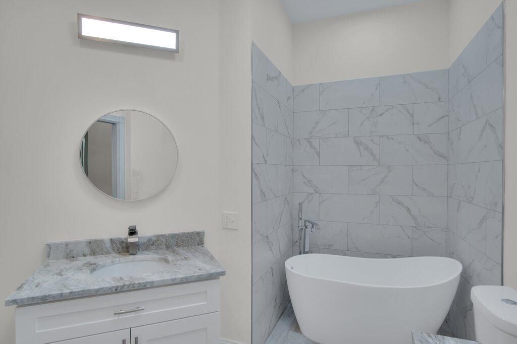 For Sale: $424,900 (3 beds, 2 baths, 1849 Square Feet)