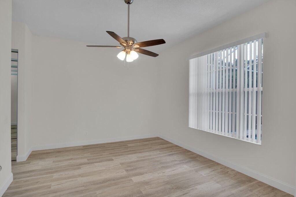 For Sale: $424,900 (3 beds, 2 baths, 1849 Square Feet)