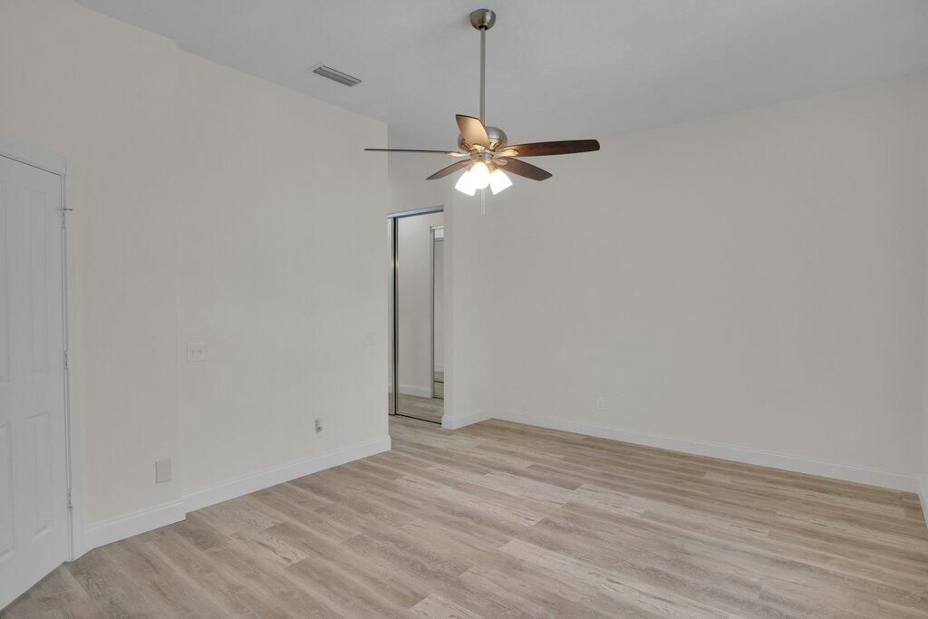 For Sale: $424,900 (3 beds, 2 baths, 1849 Square Feet)