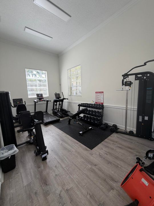 Active With Contract: $599,000 (3 beds, 3 baths, 1908 Square Feet)