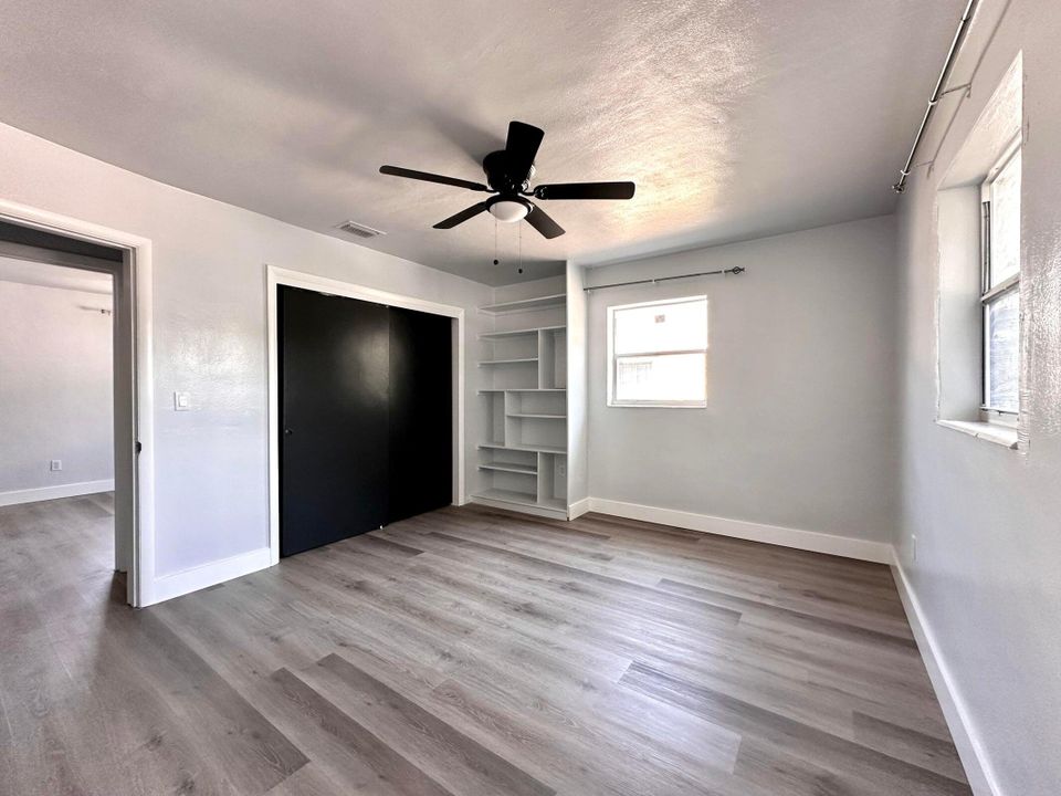 For Sale: $430,000 (4 beds, 2 baths, 2048 Square Feet)