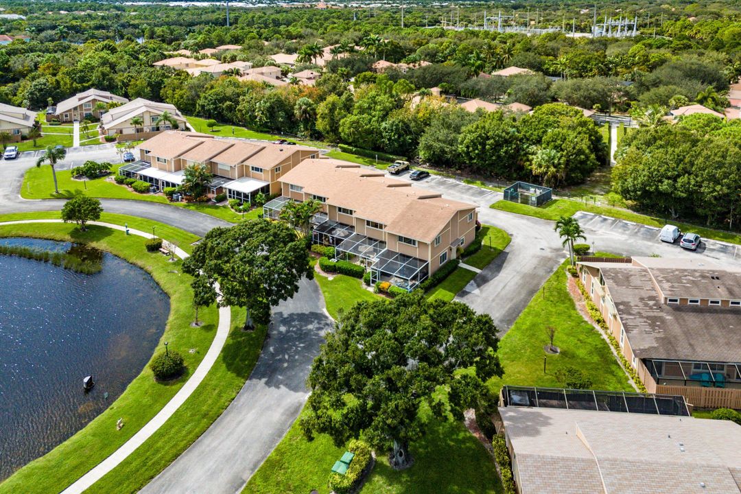 Activo con contrato: $415,000 (3 camas, 2 baños, 1620 Pies cuadrados)