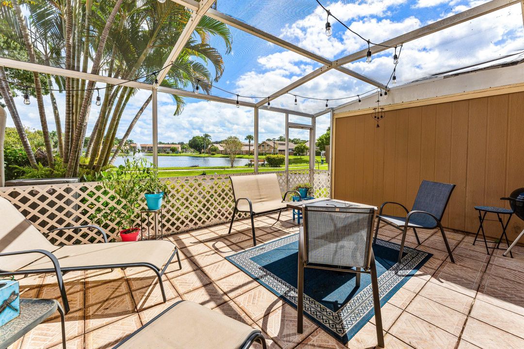 Activo con contrato: $415,000 (3 camas, 2 baños, 1620 Pies cuadrados)