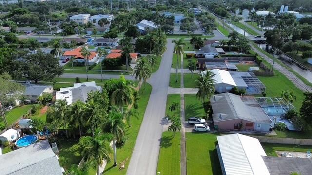 待售: $460,000 (2 贝兹, 2 浴室, 1198 平方英尺)