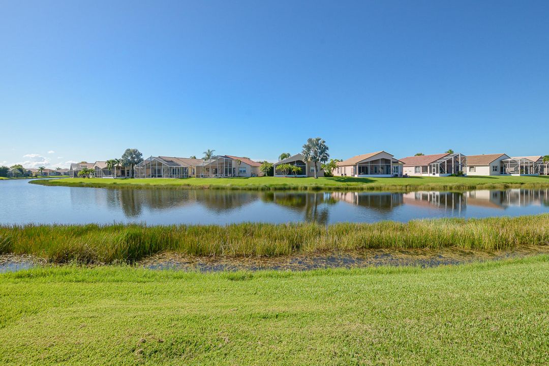 For Rent: $3,200 (2 beds, 2 baths, 1768 Square Feet)