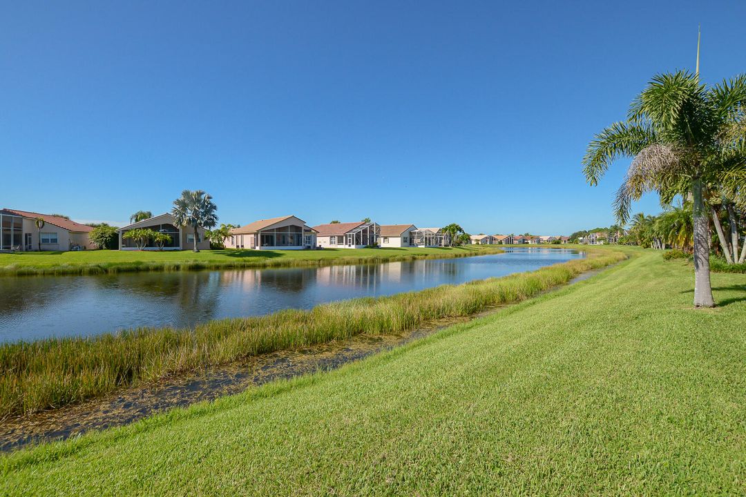 For Rent: $3,200 (2 beds, 2 baths, 1768 Square Feet)