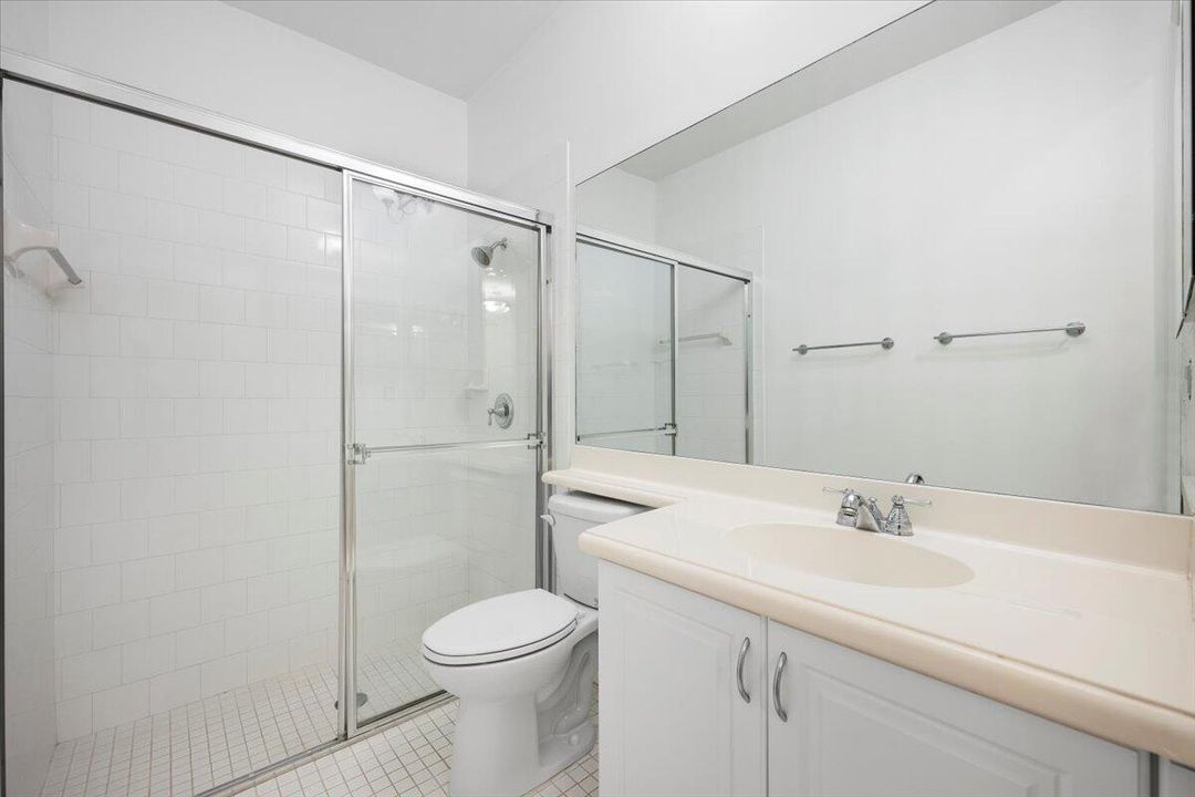 На продажу: $575,000 (3 спален, 3 ванн, 1957 Квадратных фут)