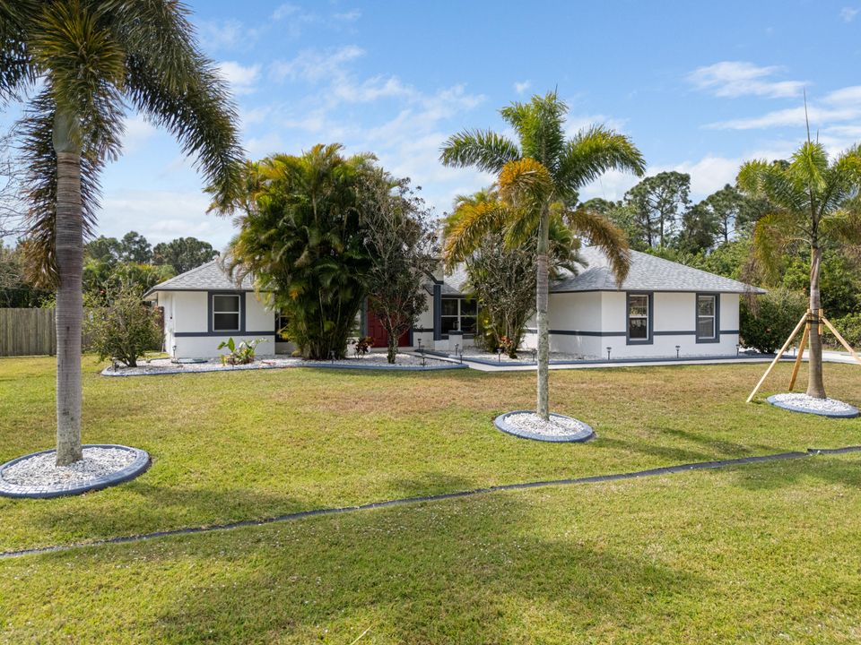 For Sale: $645,000 (4 beds, 2 baths, 2313 Square Feet)