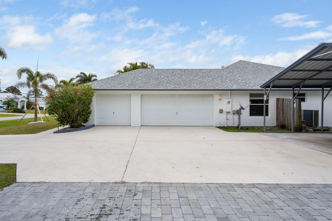 For Sale: $645,000 (4 beds, 2 baths, 2313 Square Feet)