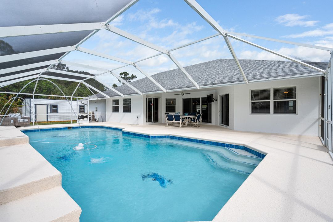 For Sale: $645,000 (4 beds, 2 baths, 2313 Square Feet)