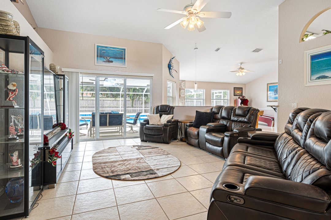 For Sale: $645,000 (4 beds, 2 baths, 2313 Square Feet)