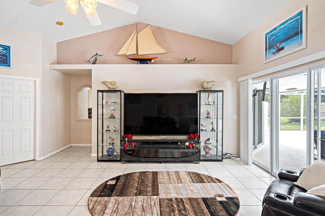 For Sale: $645,000 (4 beds, 2 baths, 2313 Square Feet)