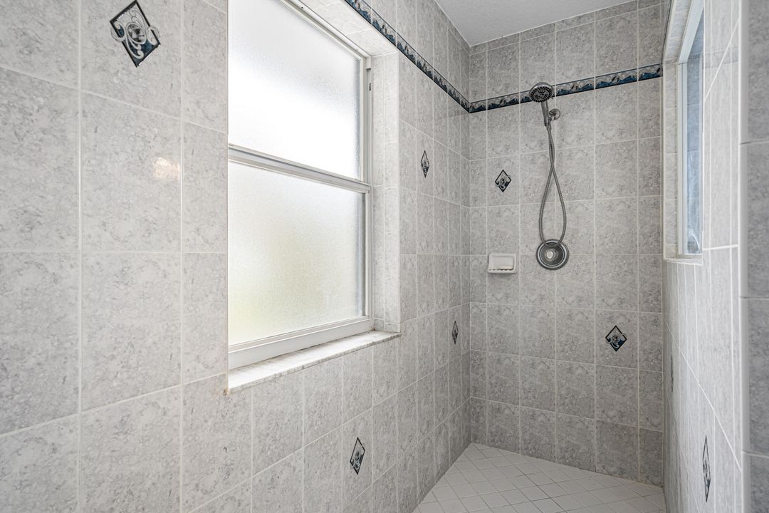 For Sale: $645,000 (4 beds, 2 baths, 2313 Square Feet)