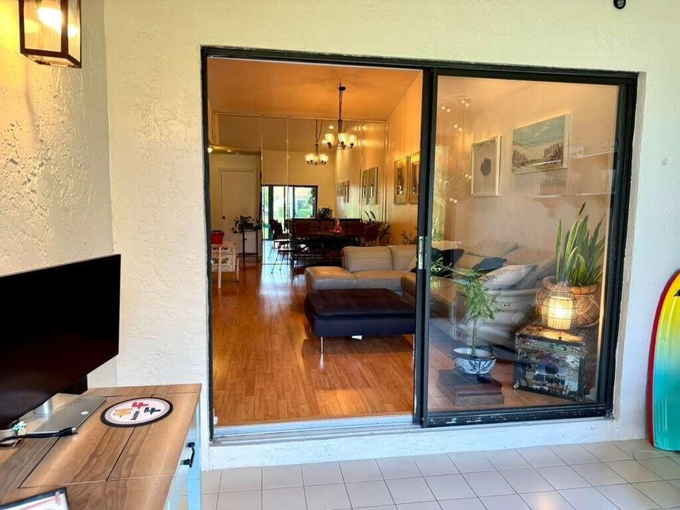 En Venta: $374,900 (2 camas, 2 baños, 1436 Pies cuadrados)