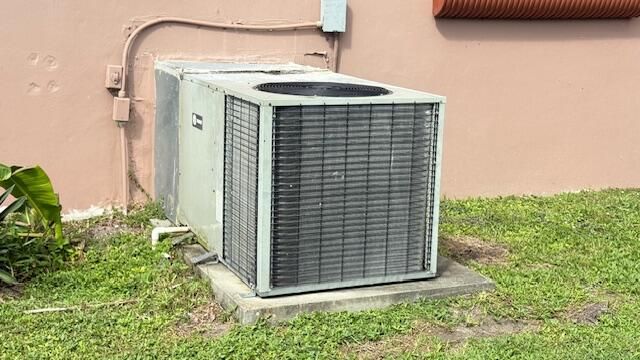 待售: $460,000 (2 贝兹, 2 浴室, 1198 平方英尺)