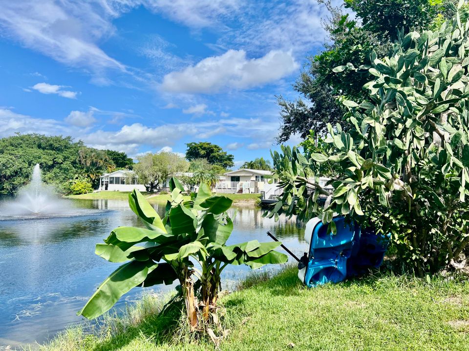 For Sale: $110,000 (2 beds, 2 baths, 1300 Square Feet)