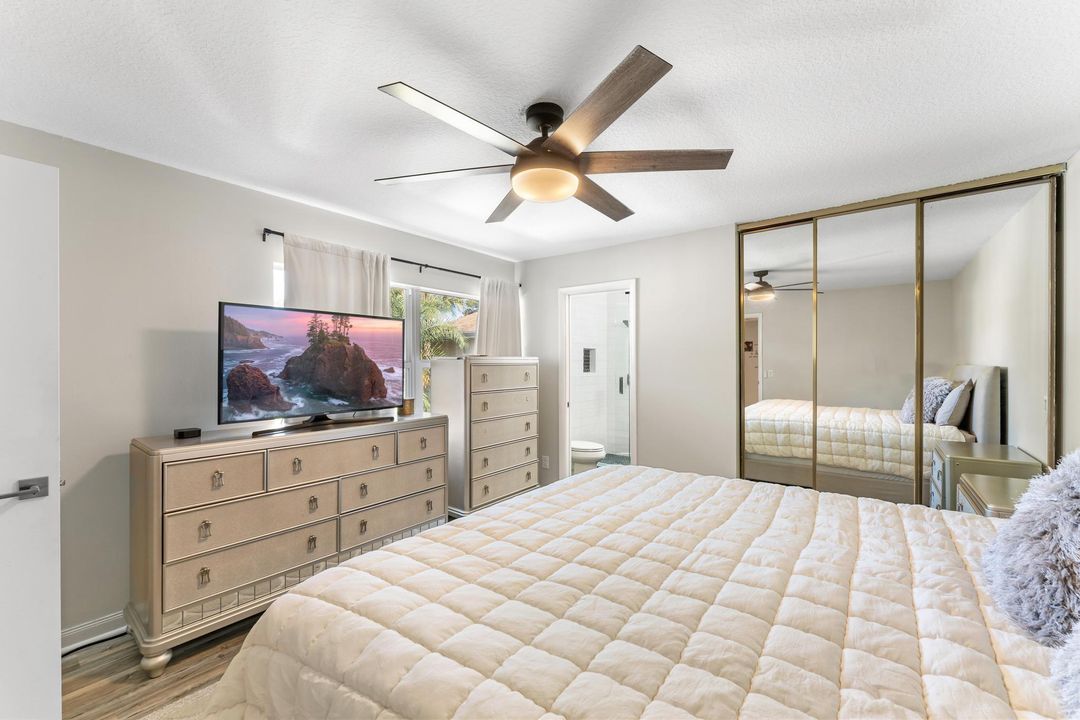 En Venta: $360,000 (2 camas, 2 baños, 1374 Pies cuadrados)