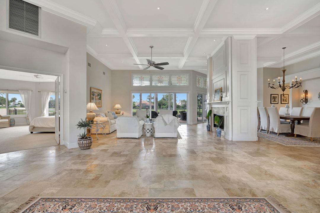 For Sale: $1,045,000 (3 beds, 2 baths, 3211 Square Feet)