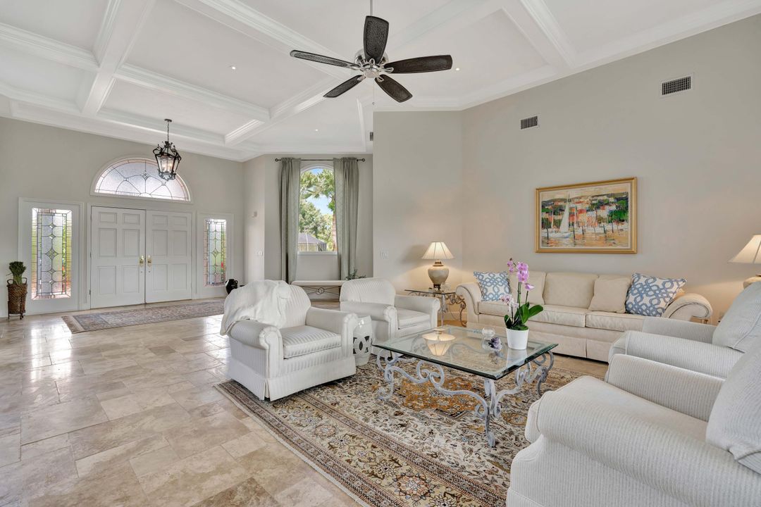 For Sale: $1,045,000 (3 beds, 2 baths, 3211 Square Feet)