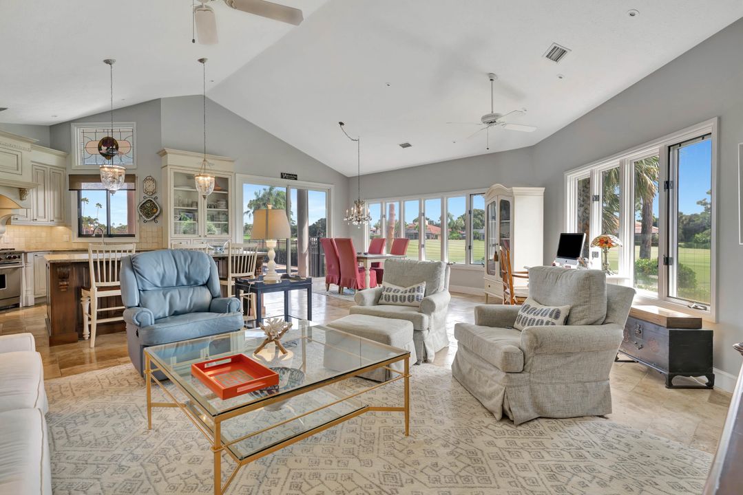 For Sale: $1,045,000 (3 beds, 2 baths, 3211 Square Feet)