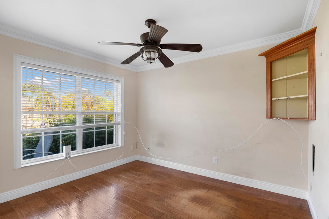 For Sale: $599,000 (3 beds, 2 baths, 1472 Square Feet)