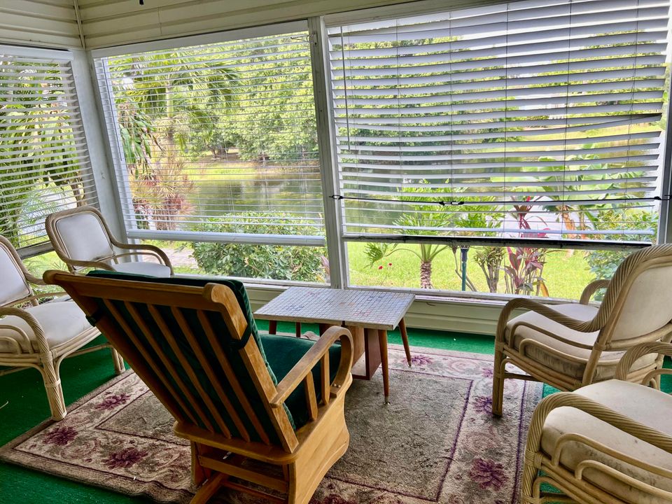 For Sale: $110,000 (2 beds, 2 baths, 1300 Square Feet)