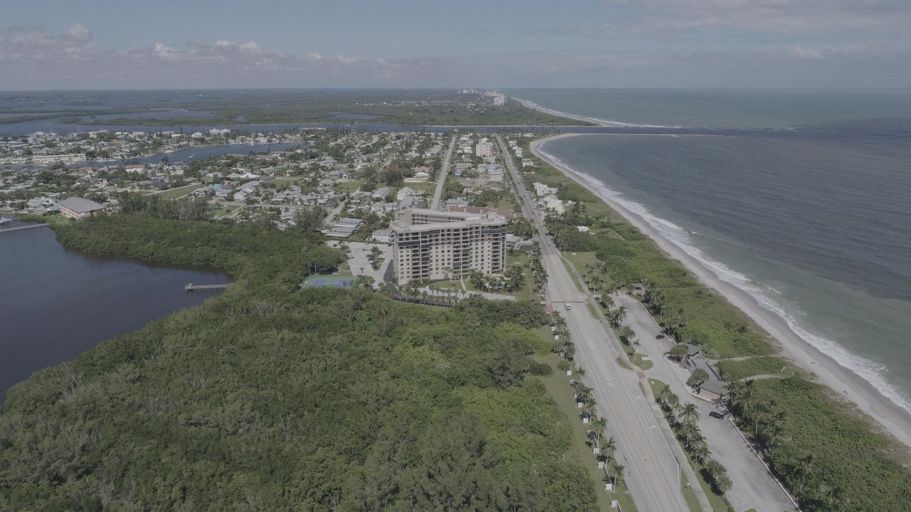 For Sale: $599,000 (3 beds, 2 baths, 1472 Square Feet)