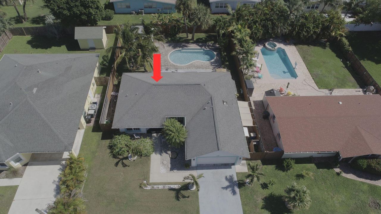 For Sale: $599,000 (3 beds, 2 baths, 1472 Square Feet)