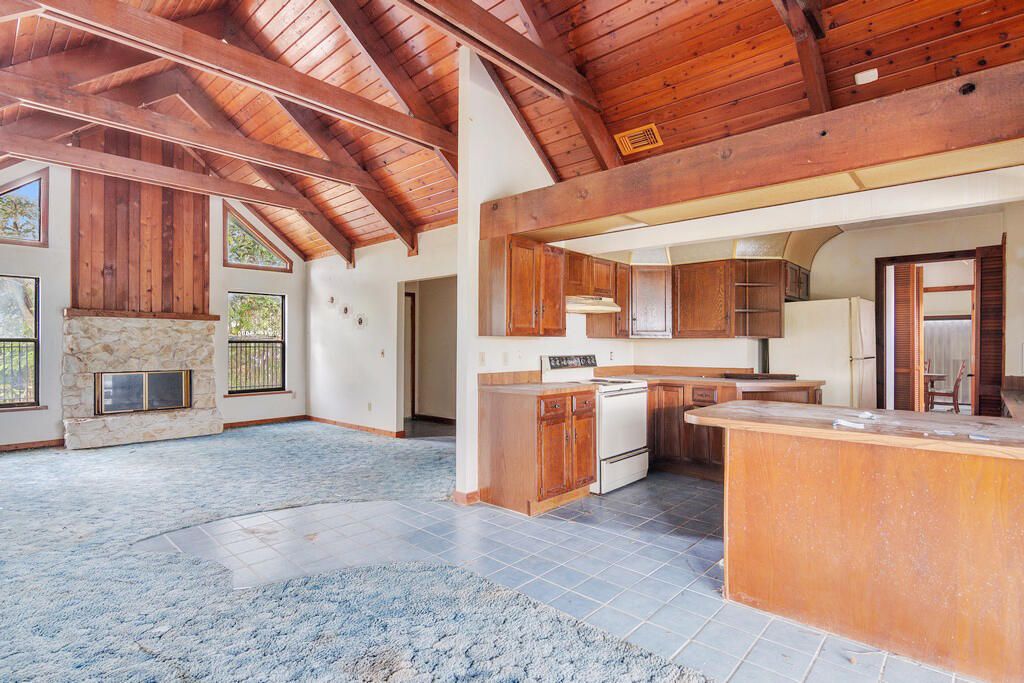 待售: $289,900 (3 贝兹, 2 浴室, 1916 平方英尺)