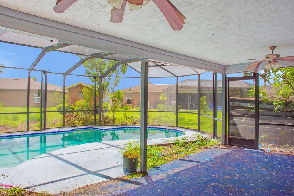 待售: $289,900 (3 贝兹, 2 浴室, 1916 平方英尺)