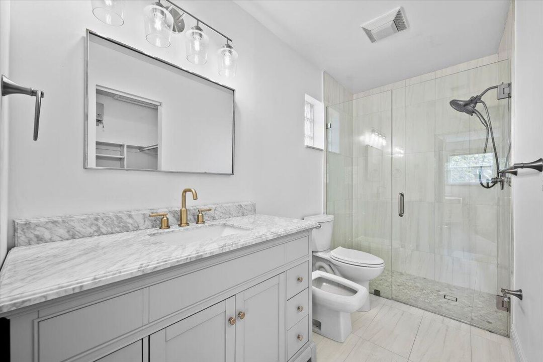 For Sale: $519,000 (4 beds, 2 baths, 1888 Square Feet)