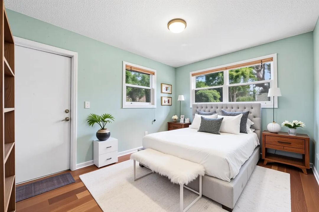 For Sale: $519,000 (4 beds, 2 baths, 1888 Square Feet)