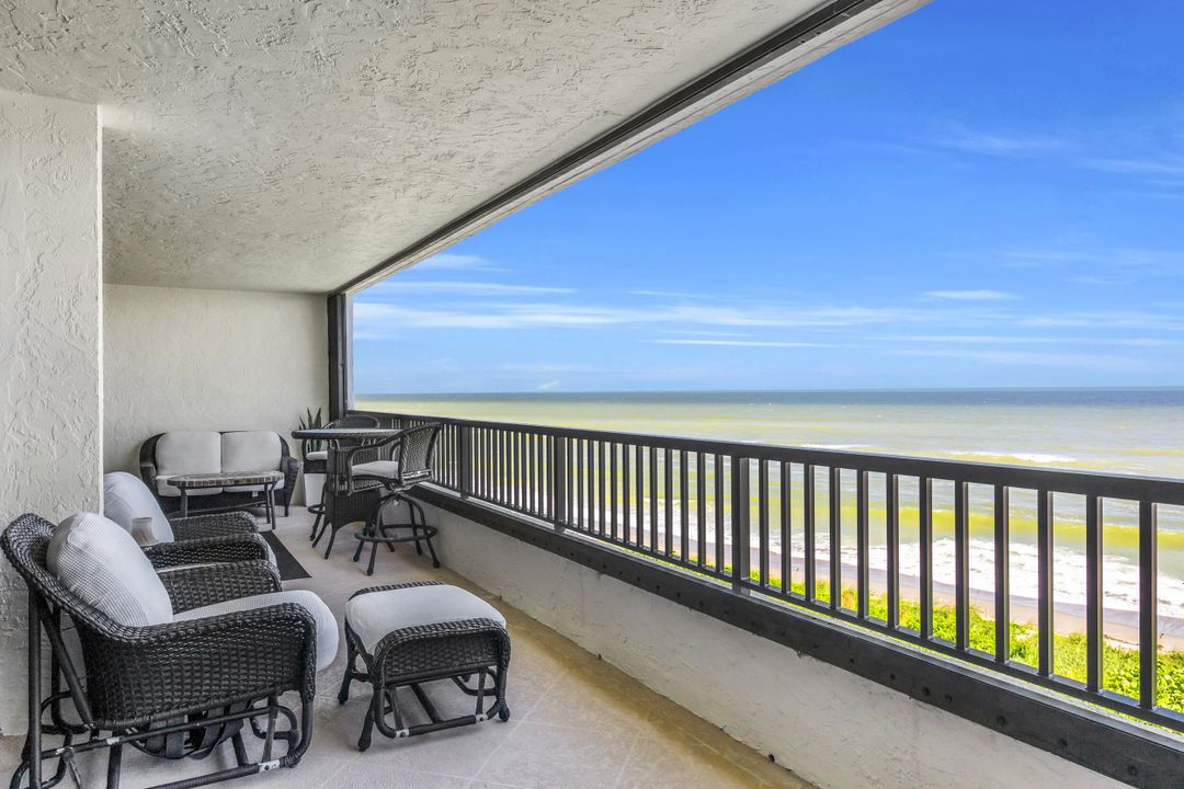 For Sale: $2,200,000 (3 beds, 3 baths, 2554 Square Feet)