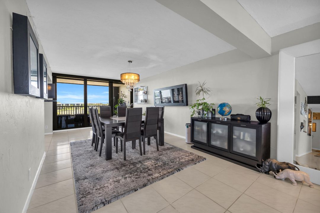 For Sale: $2,200,000 (3 beds, 3 baths, 2554 Square Feet)