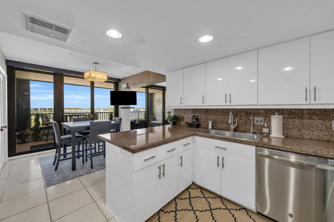 For Sale: $2,200,000 (3 beds, 3 baths, 2554 Square Feet)