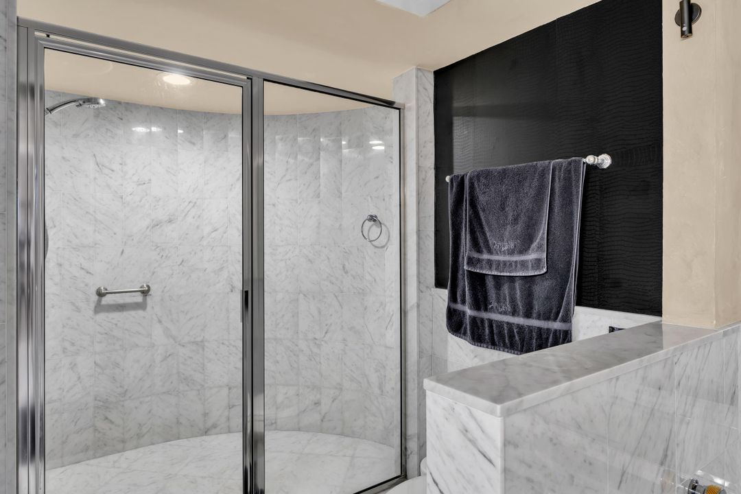 For Sale: $2,200,000 (3 beds, 3 baths, 2554 Square Feet)