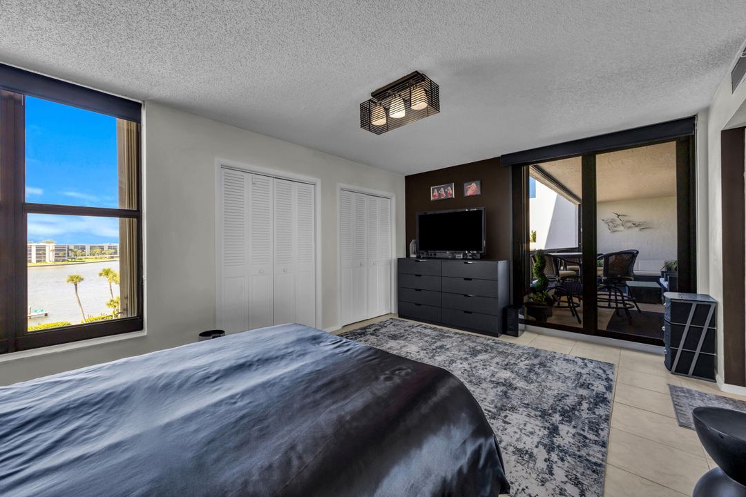 For Sale: $2,200,000 (3 beds, 3 baths, 2554 Square Feet)