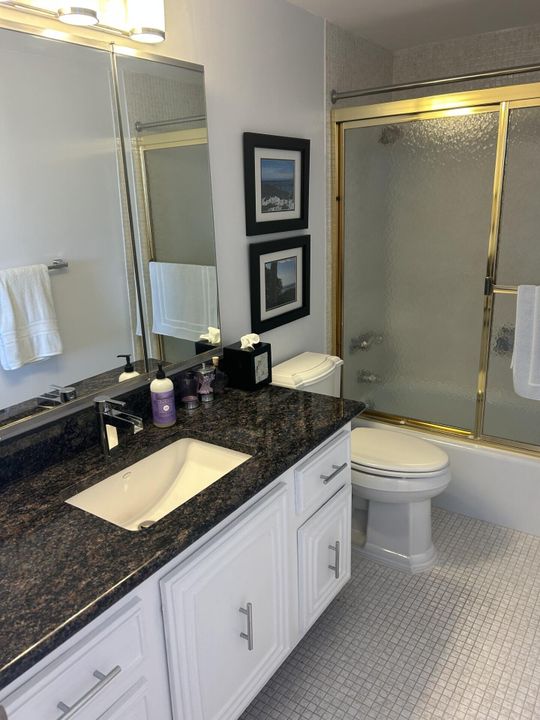 En Venta: $1,300,000 (2 camas, 2 baños, 1247 Pies cuadrados)