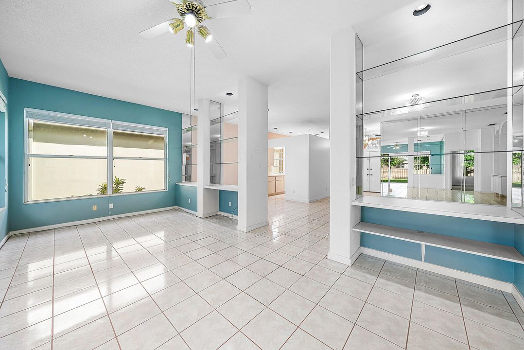 For Sale: $625,000 (3 beds, 2 baths, 1973 Square Feet)