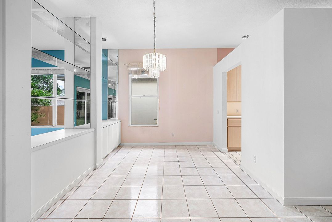 For Sale: $625,000 (3 beds, 2 baths, 1973 Square Feet)