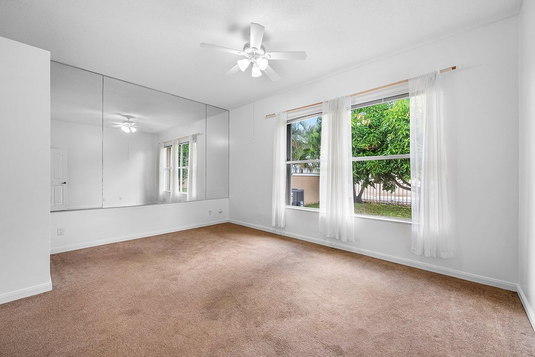 For Sale: $625,000 (3 beds, 2 baths, 1973 Square Feet)