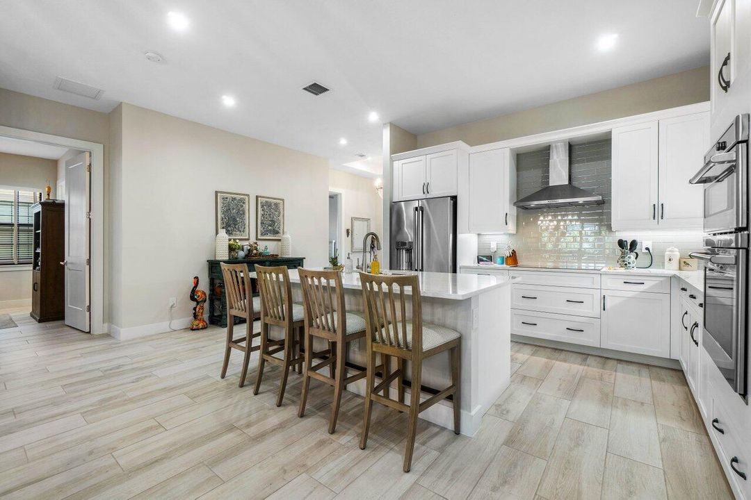 待售: $1,325,000 (3 贝兹, 3 浴室, 2125 平方英尺)