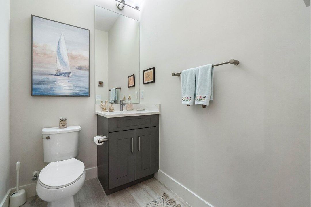 待售: $1,325,000 (3 贝兹, 3 浴室, 2125 平方英尺)