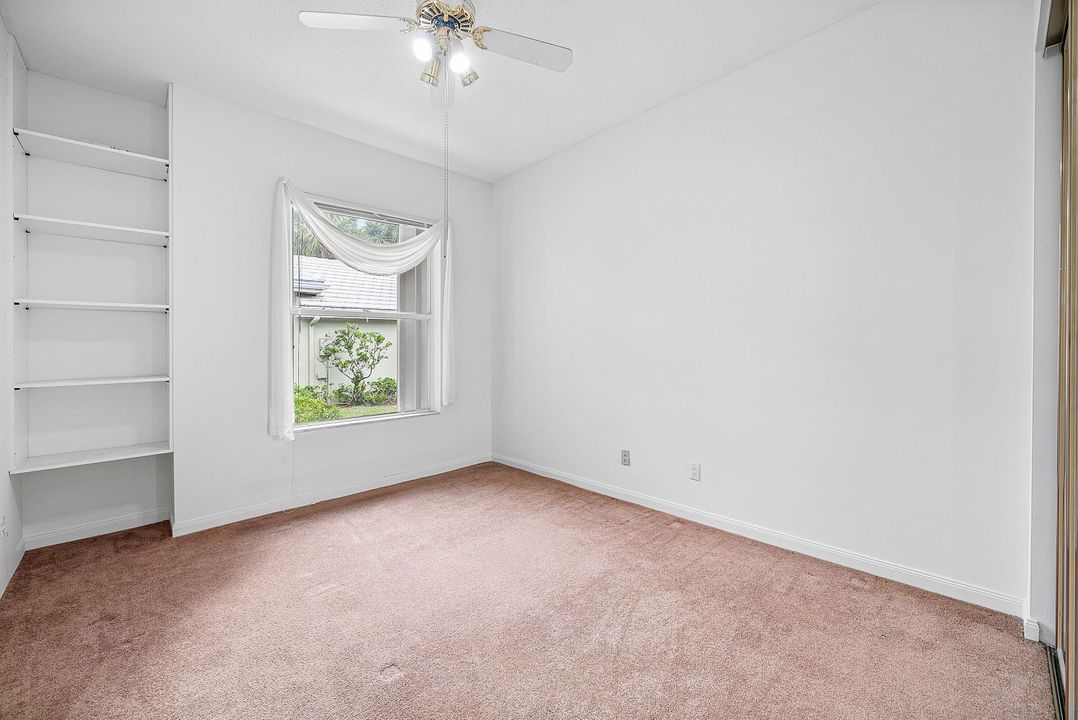 For Sale: $625,000 (3 beds, 2 baths, 1973 Square Feet)