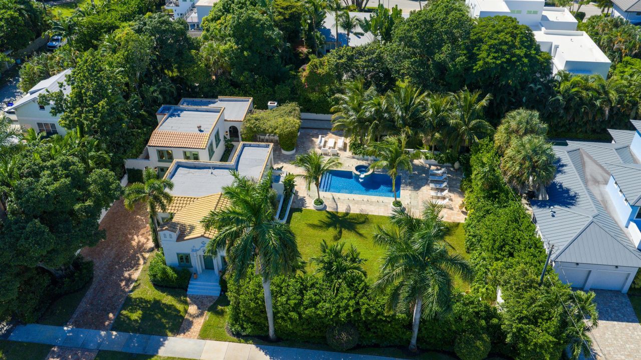 En Venta: $3,495,000 (3 camas, 3 baños, 2499 Pies cuadrados)