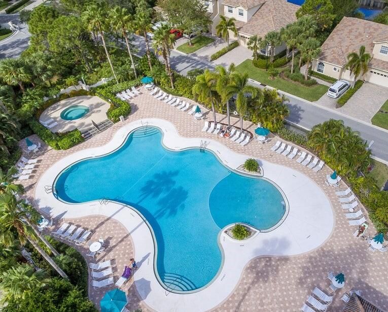 В аренду: $1,095 (1 спален, 1 ванн, 400 Квадратных фут)