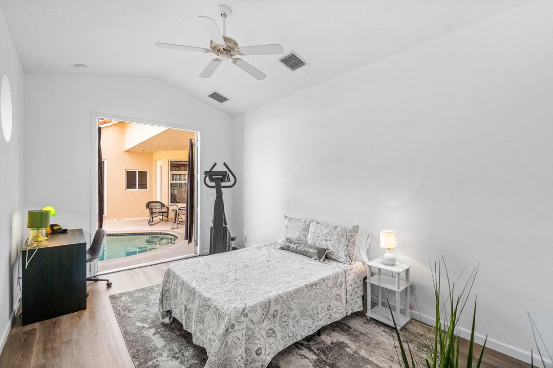 For Sale: $550,000 (3 beds, 3 baths, 1983 Square Feet)