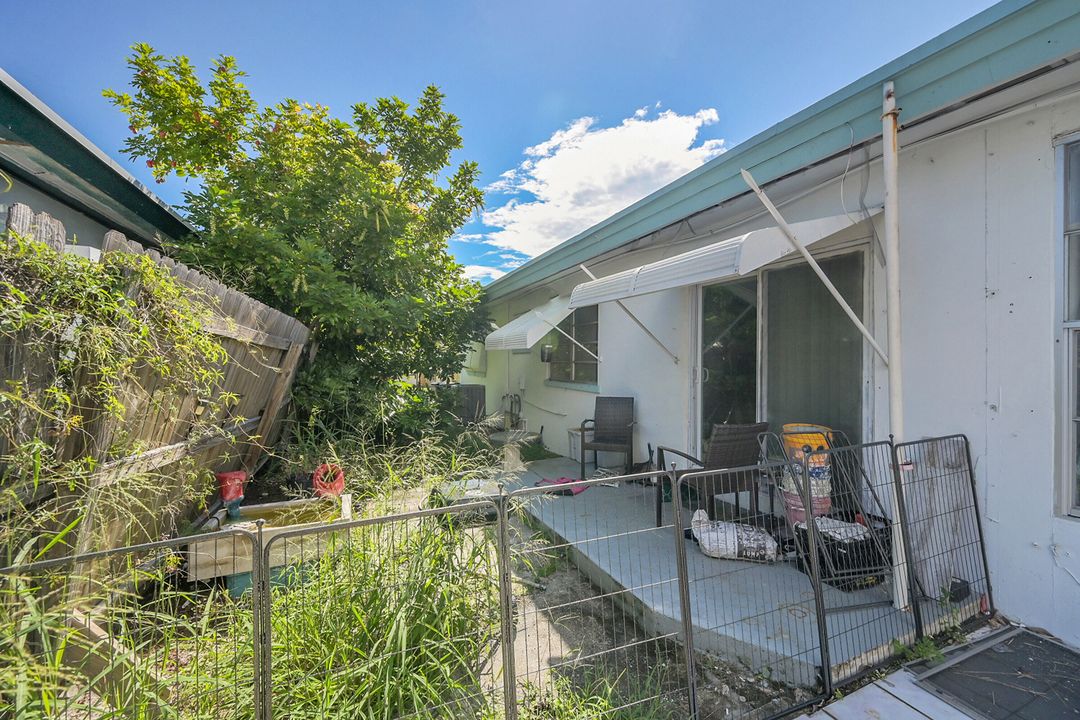 For Sale: $460,000 (3 beds, 2 baths, 1575 Square Feet)