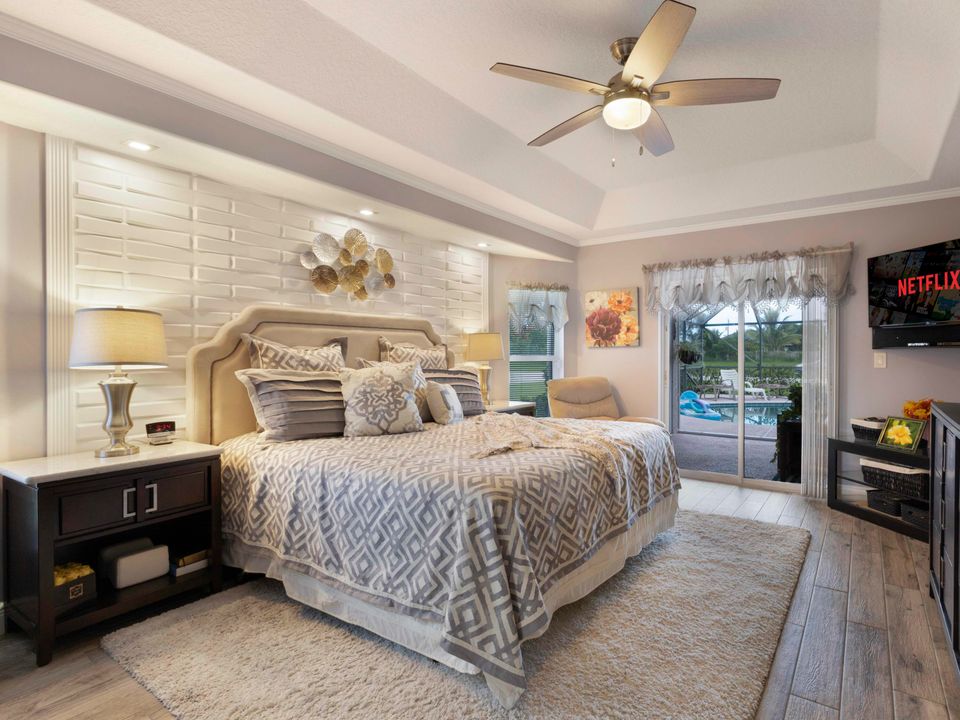 待售: $530,000 (3 贝兹, 2 浴室, 2016 平方英尺)