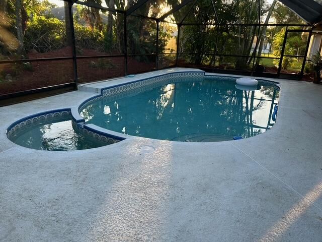 For Sale: $399,900 (4 beds, 3 baths, 2072 Square Feet)